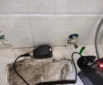 三河屋顶漏水维修公司分享下卫生间漏水的危害及解决方法